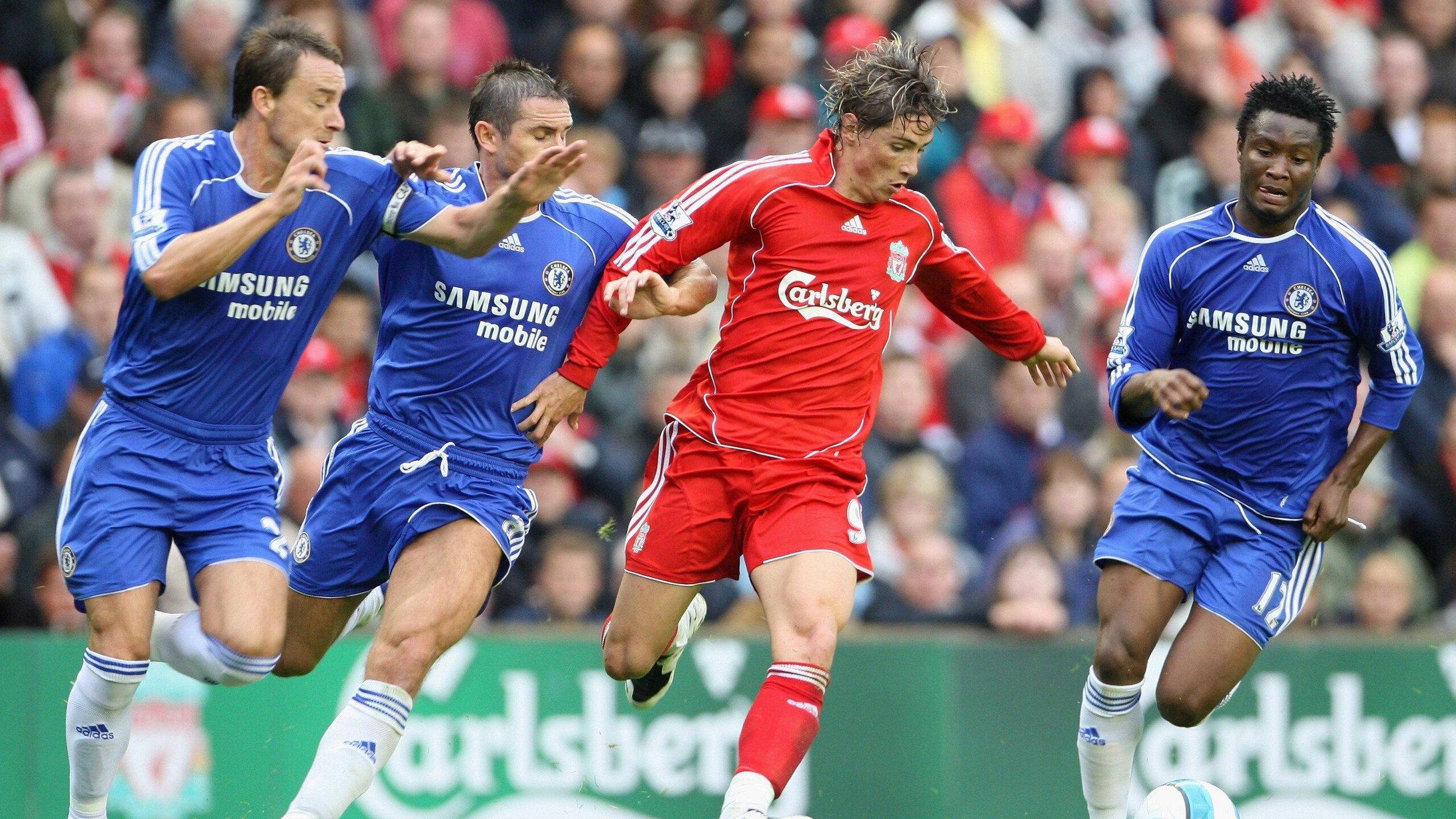 德甲焦点战前瞻，弗赖堡主场迎战多特蒙德，攻防博弈决定比赛走向