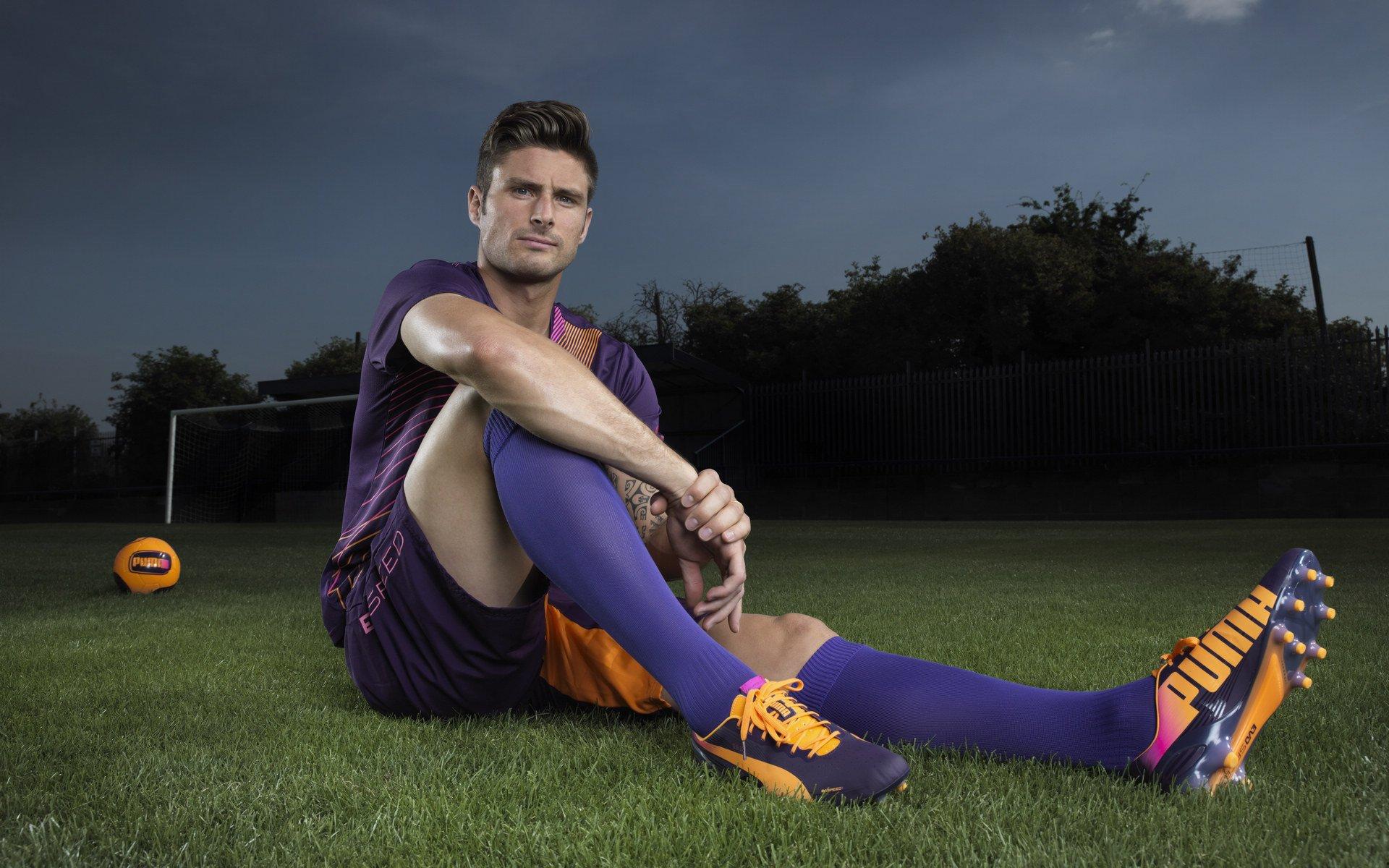 34岁老将一锤定音,亿元锋霸持续迷失,1-0背后,是经验与天赋的残酷对话